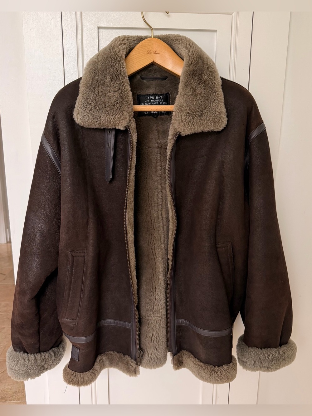 Men’s Air Force Leather Fur Lined B-3 Bomber Jacket, L